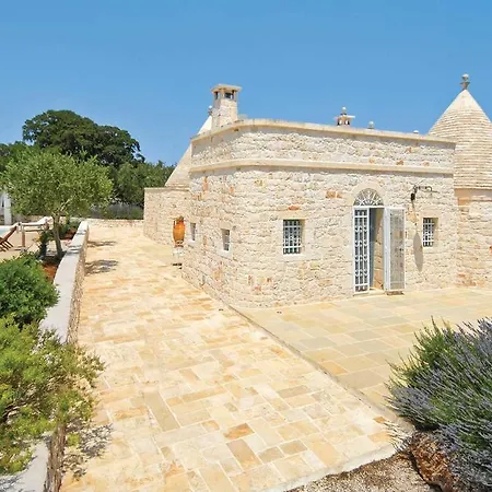 Trulli Angelico * تْشيستيرنِنو